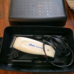 Vintage Oster hair clipper model 248-02 Series B plug in corded